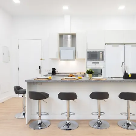 Home2book Spacious Family Home, Cruz Center 圣克鲁斯-德特内里费