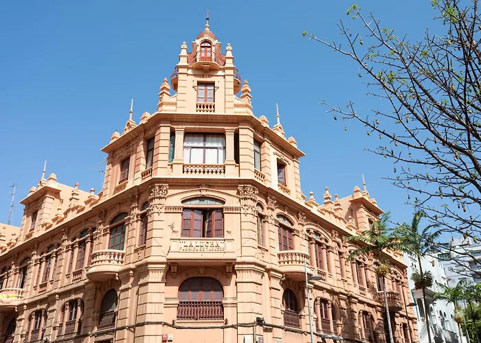 Home2book Spacious Family Home, Cruz Center Appartement