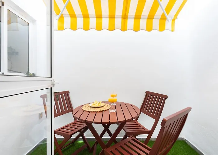 Home2book Spacious Family Home, Cruz Center Appartement *